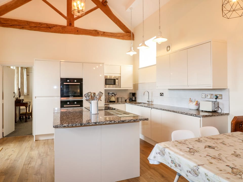 Cottage | Interior