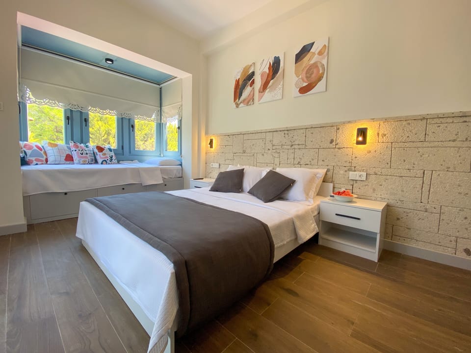 Deluxe Cumba  | Minibar, in-room safe, free WiFi, bed sheets