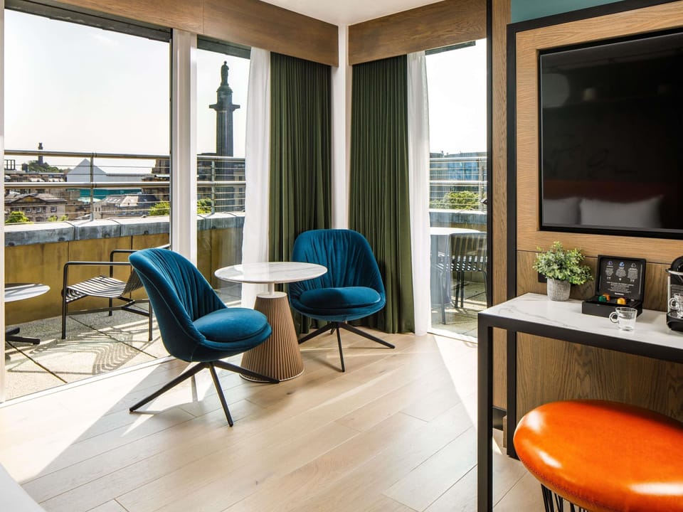 Room, 1 Double Bed (The Works) | In-room safe, desk, soundproofing, iron/ironing board