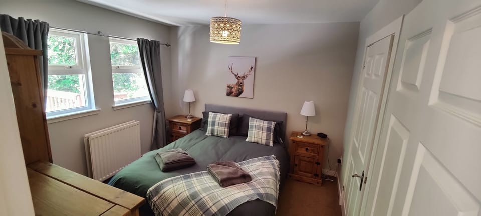 Ben Reoch Cottage - Loch Lomond & Arrochar Alps Cottage in Scotland