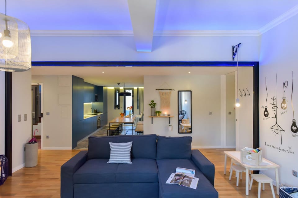 House | 4 bedrooms, iron/ironing board, WiFi