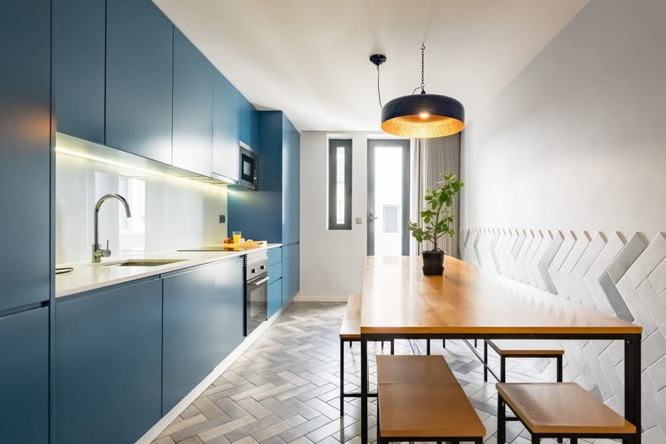 House | 4 bedrooms, iron/ironing board, WiFi
