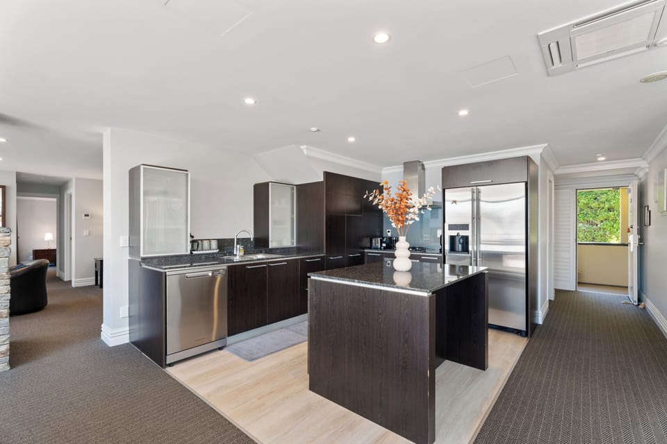 Apartment | Private kitchen | Full-size fridge, microwave, oven, stovetop