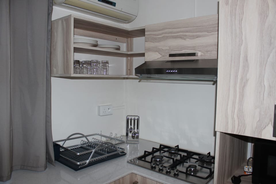 Superior Studio | Hypo-allergenic bedding available, minibar, in-room safe, desk