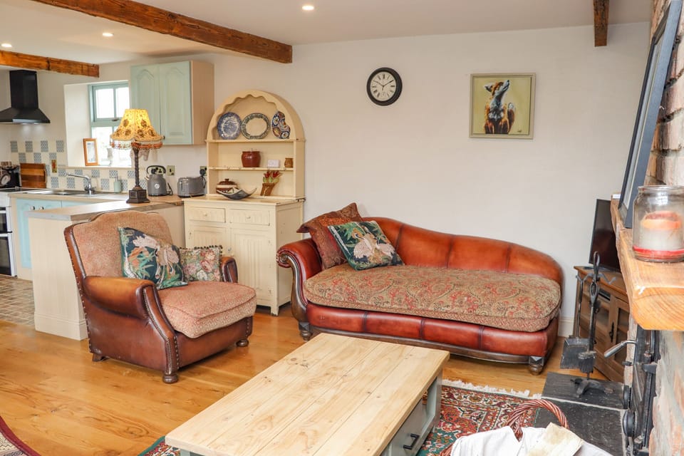 Cottage | Interior