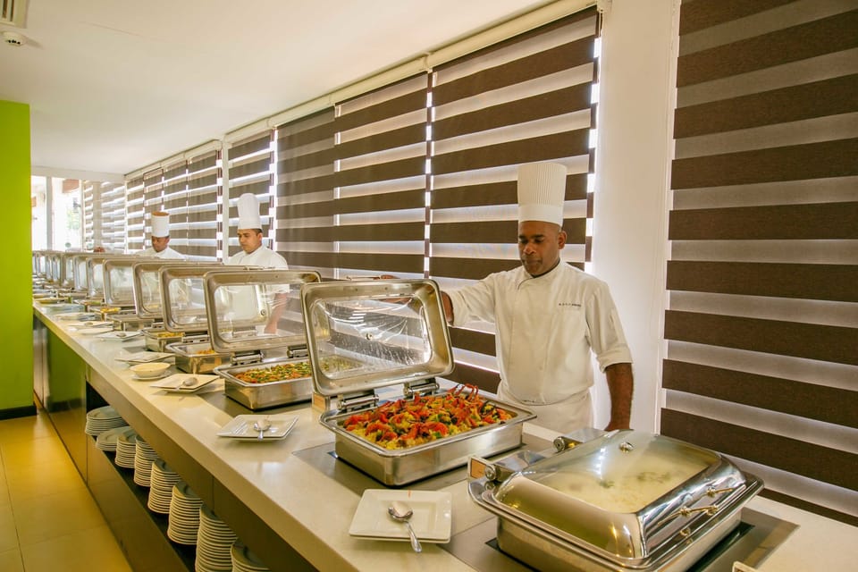 Daily buffet breakfast for a fee