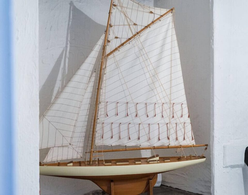 Cottage | Interior