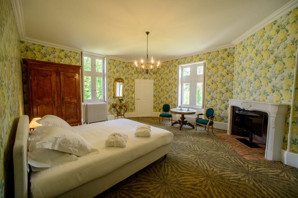 Family Double Room | Premium bedding, soundproofing, free WiFi, bed sheets