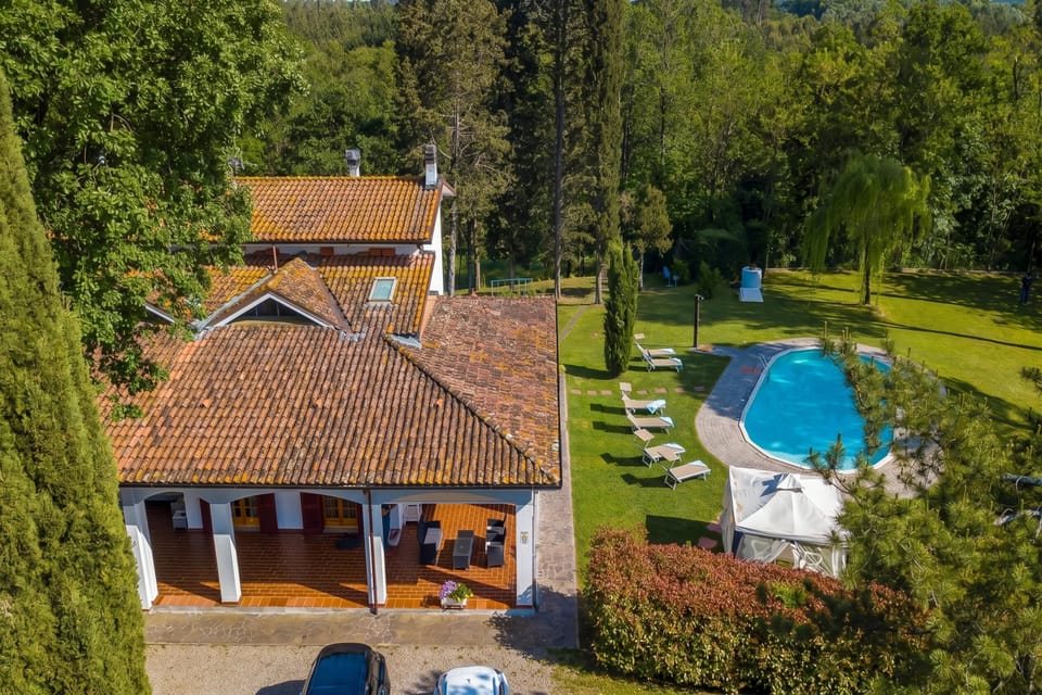 Family Villa, 4 Bedrooms, 2 Bathrooms, Mountainside (Villa Cerbaie) | Exterior