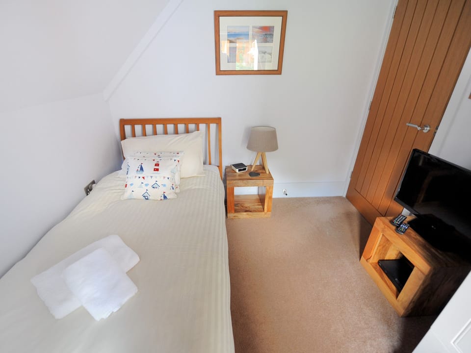 3 bedrooms, individually decorated, individually furnished, free WiFi