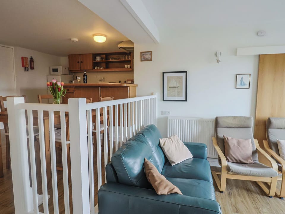 Cottage | Living area | DVD player