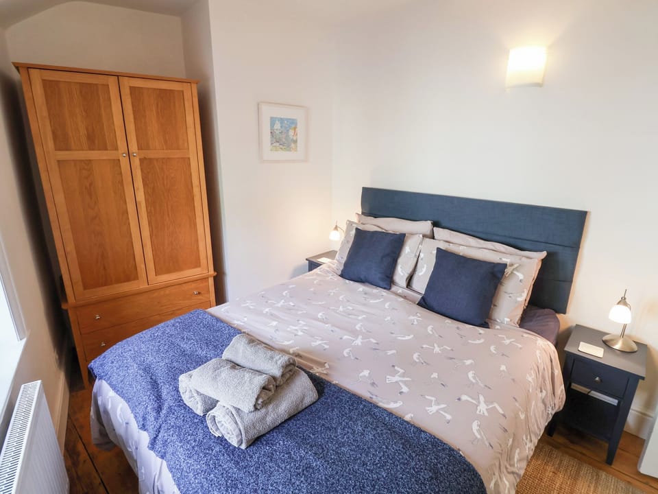 Cottage | 3 bedrooms, individually decorated, individually furnished, free WiFi