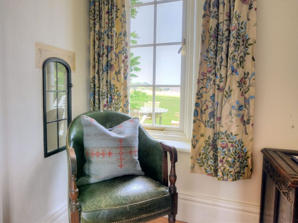 Cottage | Interior