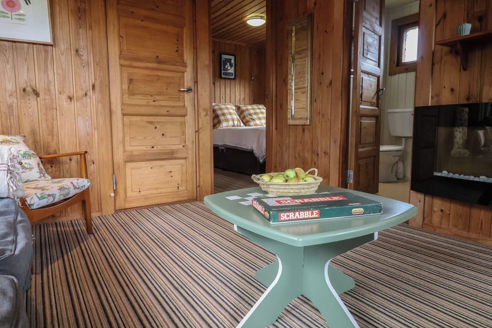 10 Pinewood Retreat Cottage in East Devon District