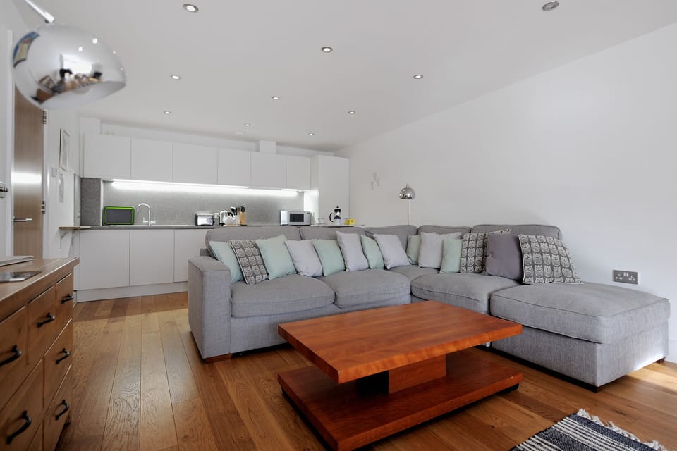 Cottage | Interior