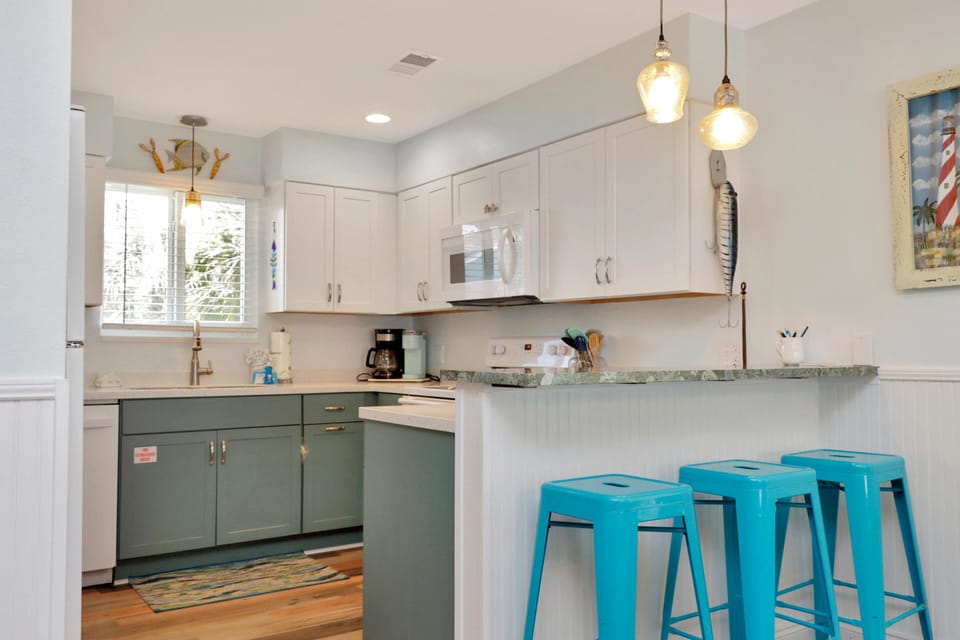 House, Multiple Beds (Barrier Dunes 215 ) | Private kitchen