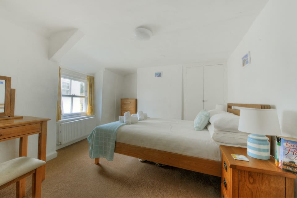Monmouth Cottage Cottage in Lyme Regis