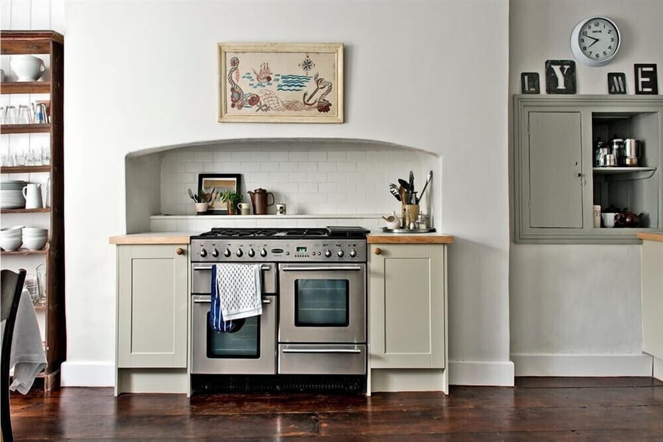 Cottage | Interior