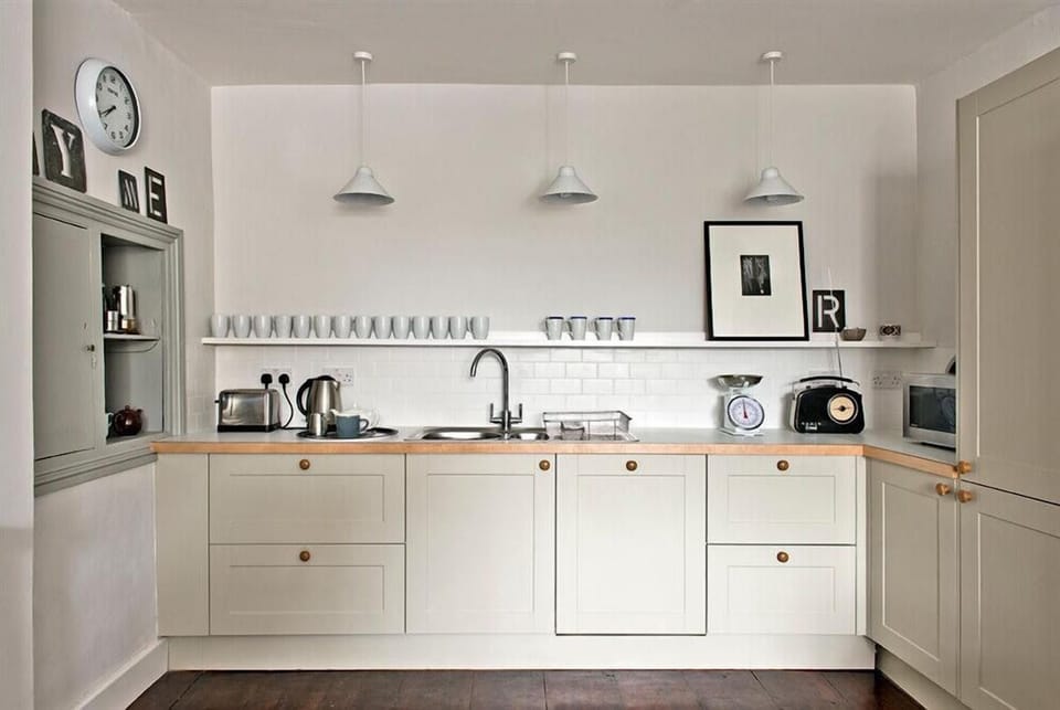 Cottage | Interior