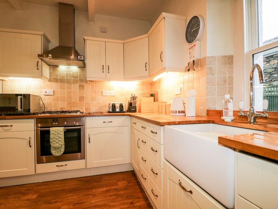 Cottage | Interior