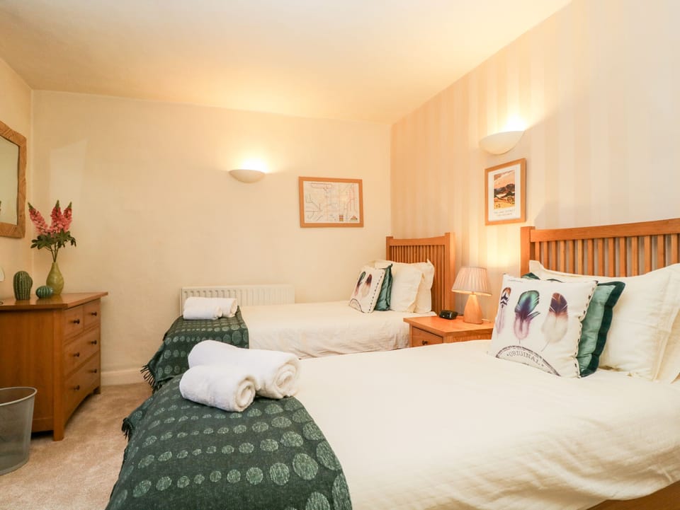 Cottage | Interior