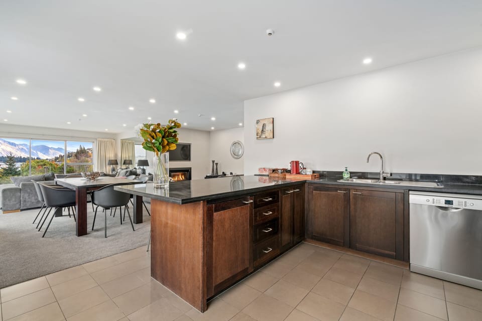 Apartment | Private kitchen | Full-size fridge, microwave, oven, stovetop