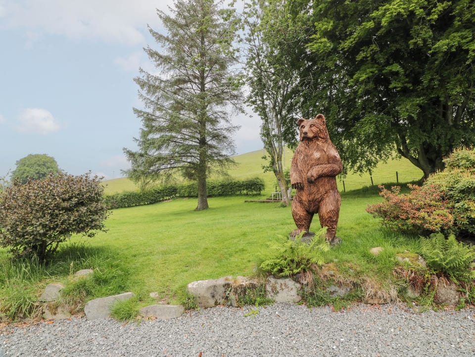 Cottage | Property grounds