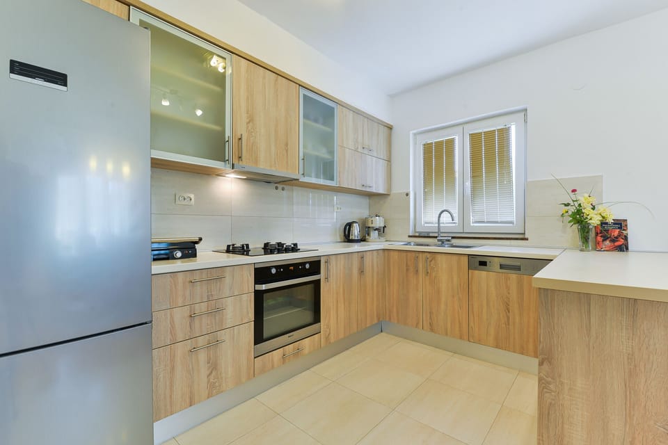 Villa, 6 Bedrooms, Private Pool, Pool View | Private kitchen | Microwave, oven, dishwasher, coffee/tea maker