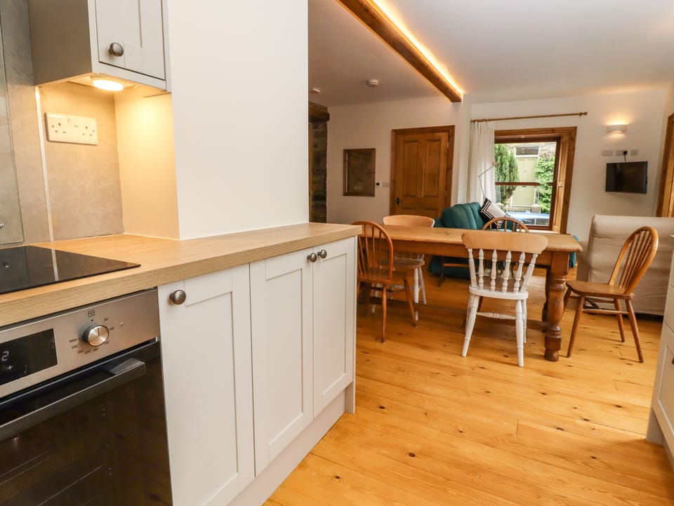 Cottage | Interior