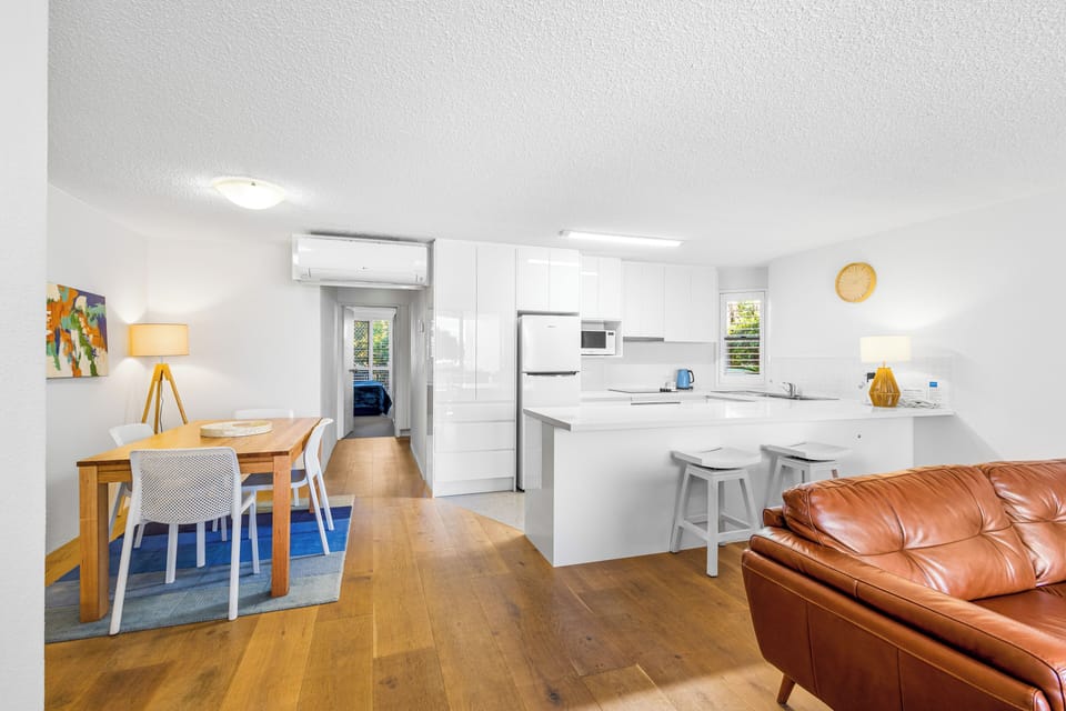 Ocean View - Superior Two Bedroom Apt | Living area | 50-inch TV with satellite channels, table tennis, streaming services