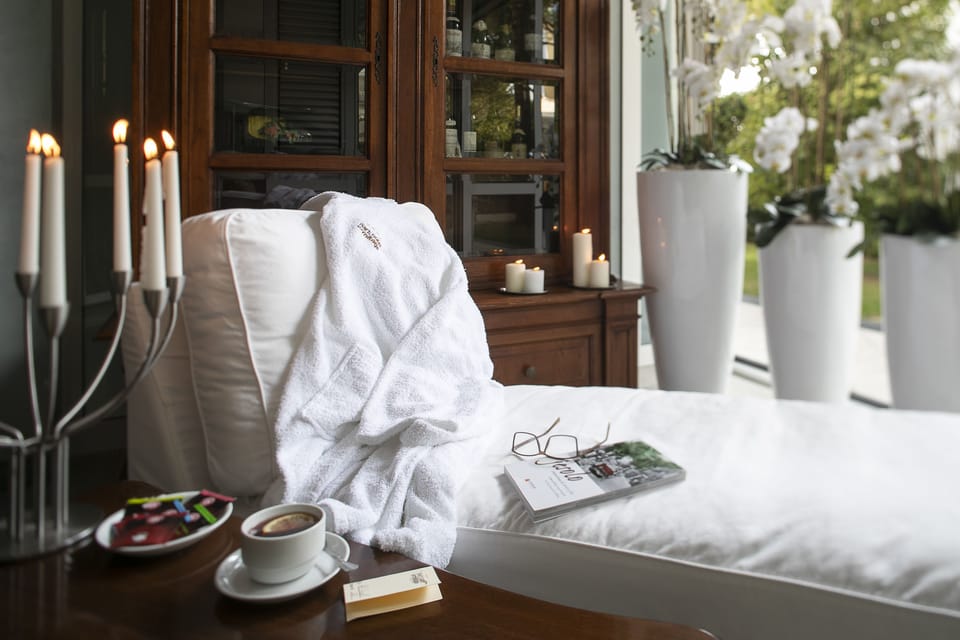 Turkish bath, body treatments, hot stone massages, deep-tissue massages