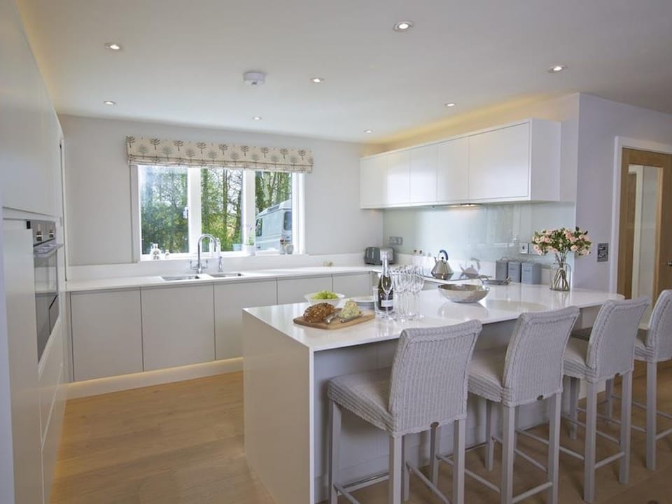 Cottage | Interior