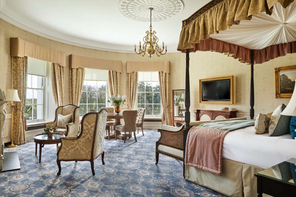 Suite (Viceroy) | Frette Italian sheets, premium bedding, down comforters, in-room safe