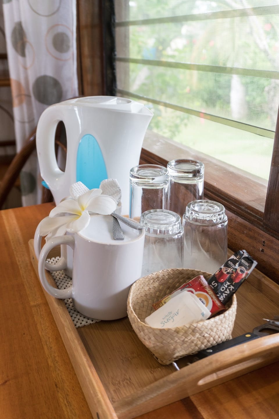 Bungalow | Minibar, in-room safe, blackout drapes, free WiFi