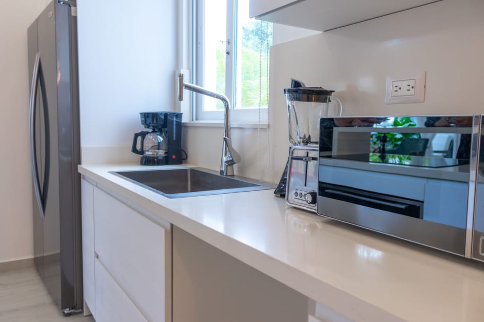 Family Apartment | Private kitchen | Espresso maker, electric kettle, dining tables