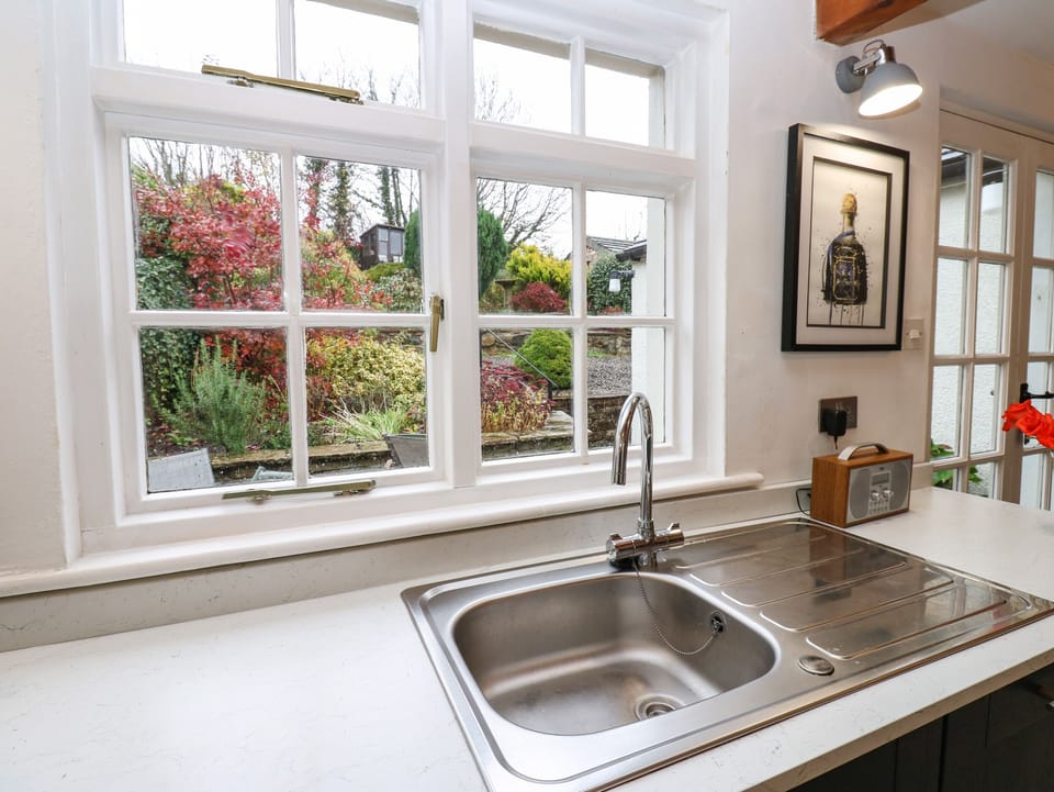 Fridge, dishwasher, electric kettle, toaster