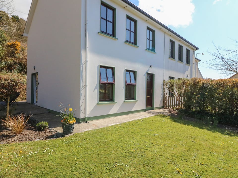 Cottage | Exterior
