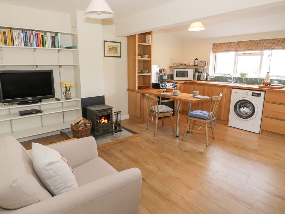 Cottage | Interior