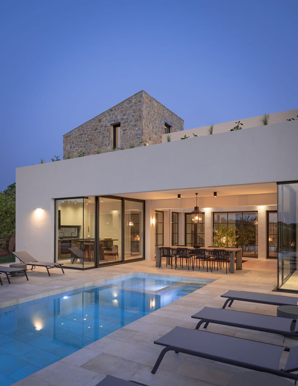 Seasonal outdoor pool