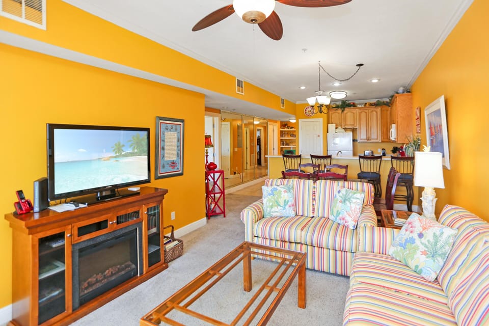 Condo, Multiple Beds (Dunes Club 1C) | Living area