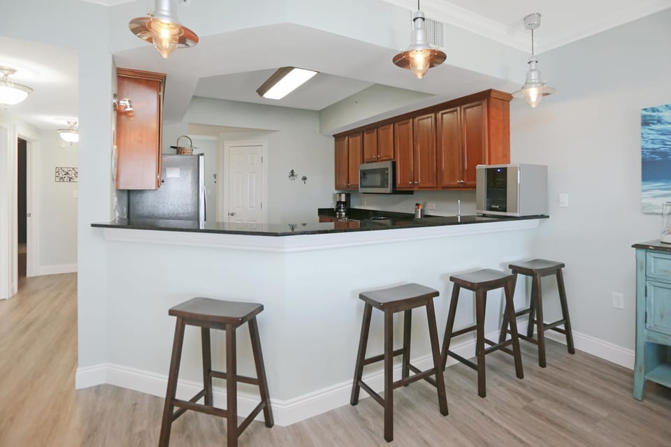 Condo, Multiple Beds (Paradise Shores 302 Paradise Found) | Private kitchen