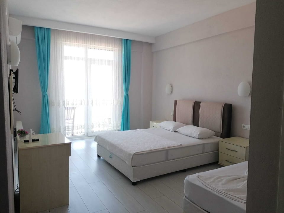 Standard Double Room | Bed sheets