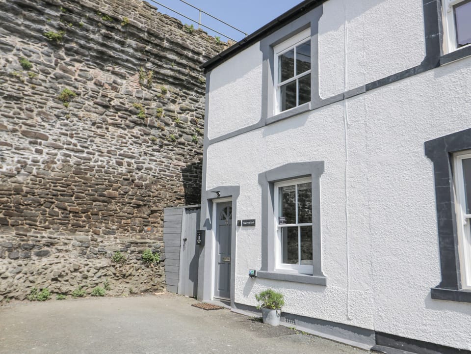 Cottage | Exterior
