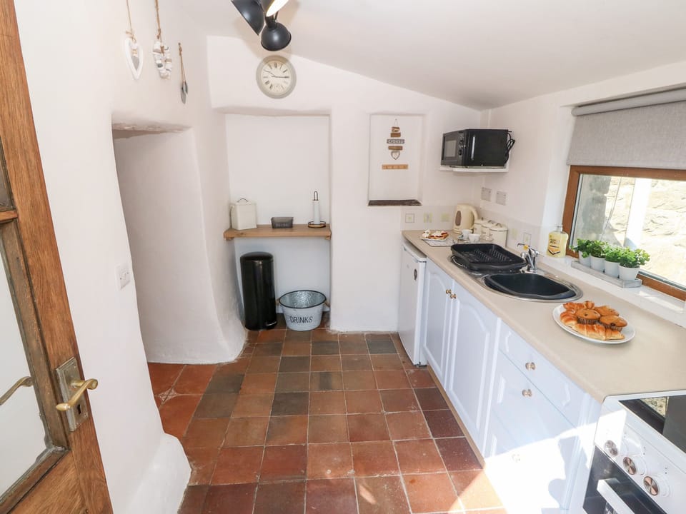 Cottage | Interior
