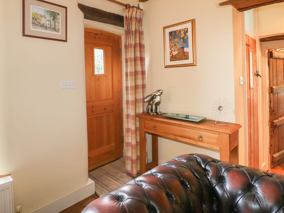Cottage | Interior