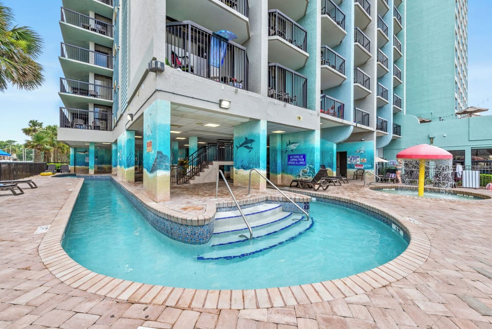 Indoor pool, seasonal outdoor pool