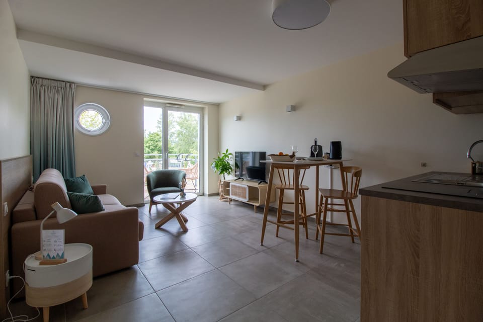 Junior Studio | Premium bedding, memory foam beds, individually furnished, desk