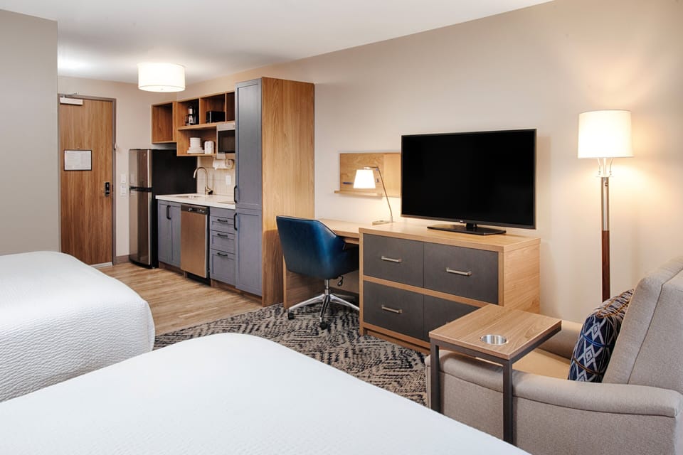1 bedroom, desk, free WiFi, bed sheets
