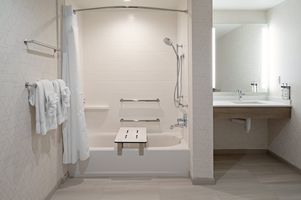 Free toiletries, towels