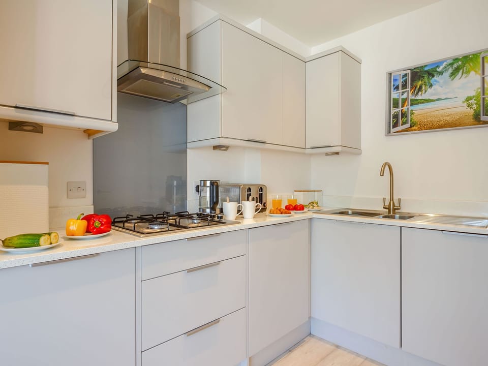 Cottage | Private kitchen | Fridge, dishwasher, electric kettle, toaster